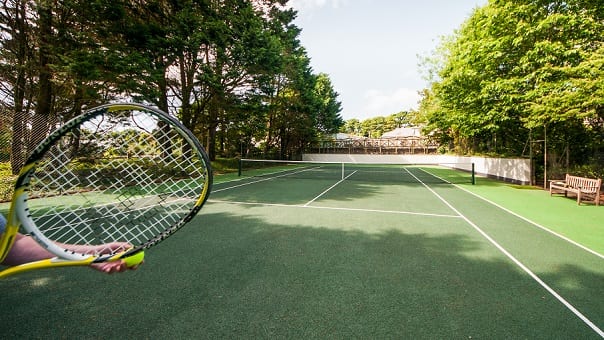 Tennis Court Family fun - tennis at Broomhill Manor